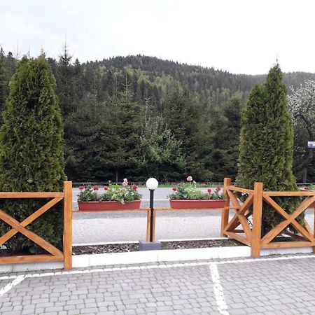 Готель Ольга Bukovel Eksteriør bilde