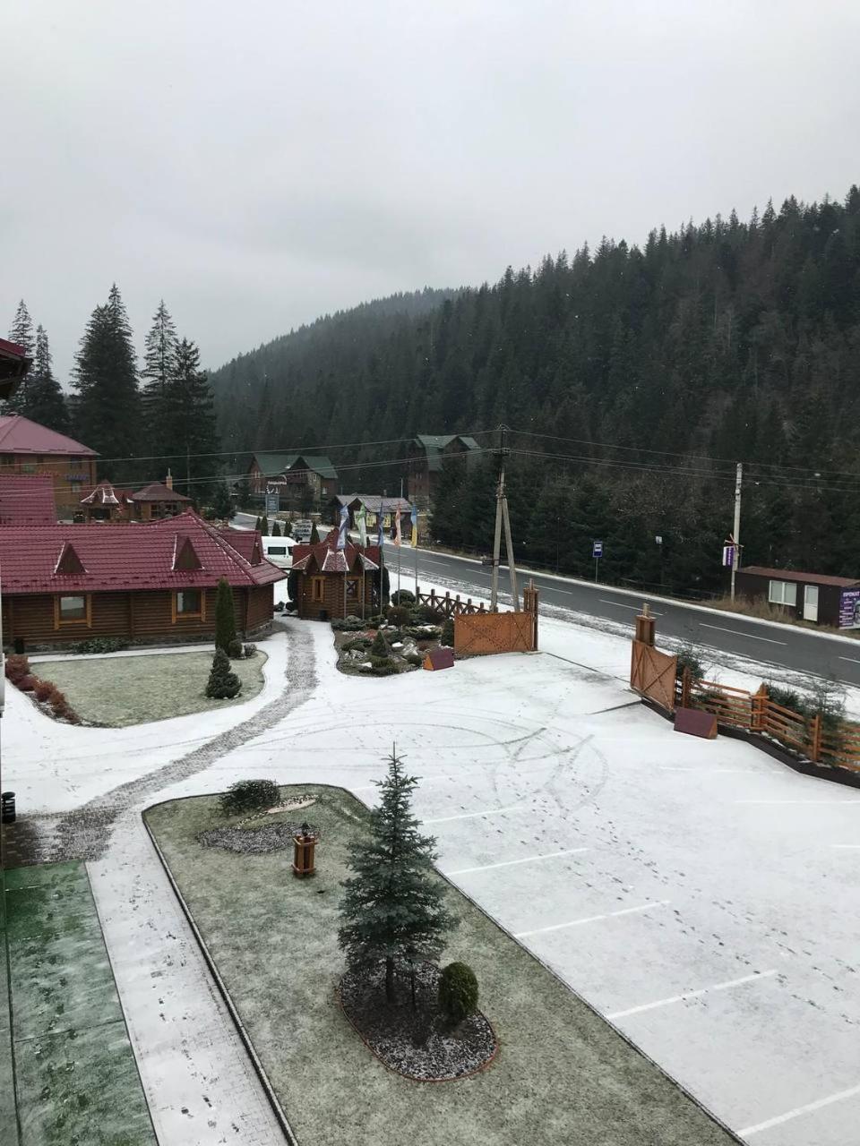 Готель Ольга Bukovel Eksteriør bilde